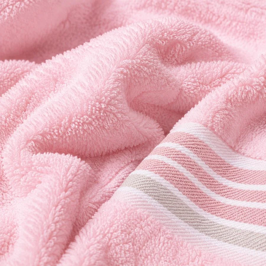OMBRE Y/D Bath Towel–27 x 52 Inches